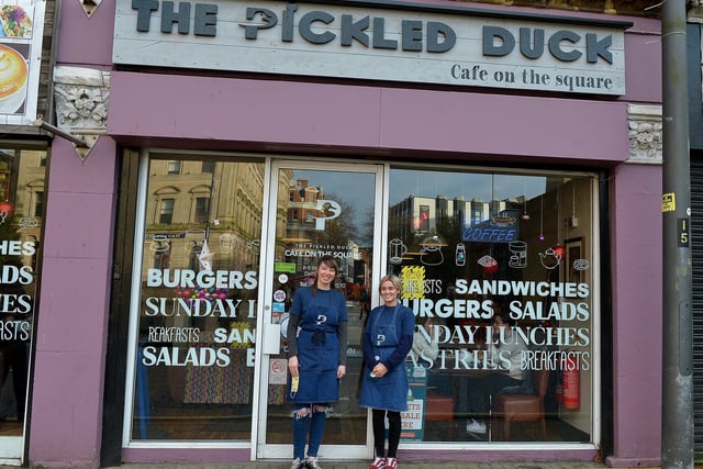 Staff members Megan McLean and Orlaigh McGee pictured outside The Pickled Duck in Guildhall Square . DER2050GS - 050