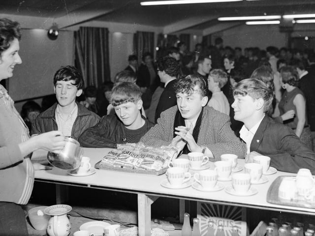 July 1967. A popular hang out at St. Mary's Boys' Club in Creggan was its coffee bar, here under the supervision of Miss Marie McCallion. Founded in 1951 to cater for the needs of the then developing Creggan Estate, the Boys' club grew from humble beginnings to be one of the biggest success stories of the boys' club movement in Ireland.