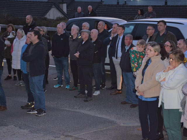 A large crowd attended the 35th Anniversary commemoration in the Top of the Hill area last week to unveil a memorial stone to remember IRA Volunteer Gerard Logue
