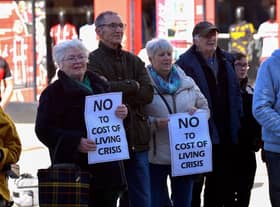 Some of the crowd at the Derry Fuel Poverty Rally in Waterloo Place on Sunday afternoon last. Photo: George Sweeney.  DER2213GS – 066