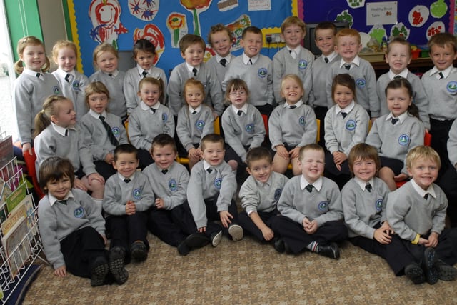 The P1 (Mrs. Cairns) class at Sacred Heart Primary School, Trench Road. LS40-116KM