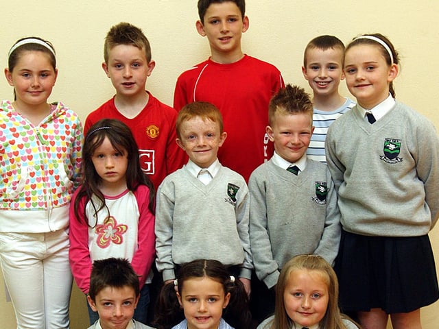 Children at the Trench Road PS, who received attendance certificates at the school’s end of term prize-giving. (2706T06).