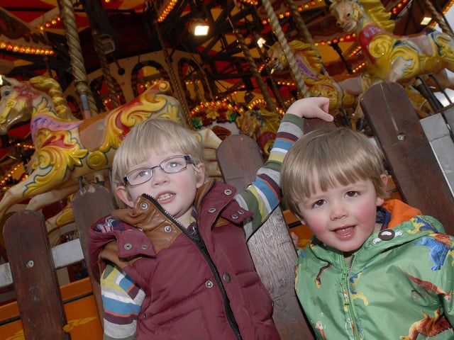 Elliot and Clark McClintock enjoyed their visit to Cullens Easter Funfair at Ebrington Square. INLS1413-158KM