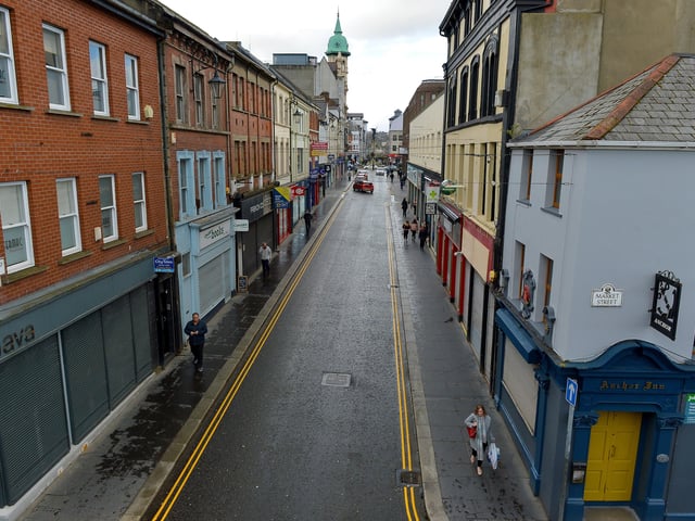 An almost deserted Ferryquay Street on Wednesday afternoon last. DER1220GS - 023