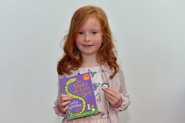 Kate Hribar was first in Primary 3 Studied Prose and  highly commended in Primary 3 Girls Verse at the Féis Dhoíre Cholmcílle, held in Millennium Forum. DER2216GS  062