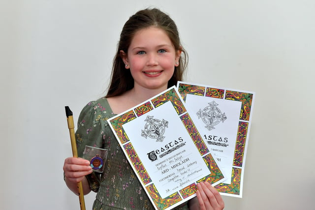 Sophie McIntyre was Highly Commended in both Under 12 Special centenary Competition and Tin whistle Age 9 to 12 at the Féis Dhoíre Cholmcílle, held in Millennium Forum. DER2216GS  067