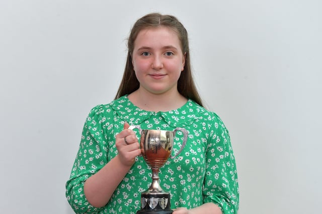 Katie Soal won the Elizabeth Keys memorial Cup for Under 14 Favourite Poem   at the Féis Dhoíre Cholmcílle, held in Millennium Forum. DER2216GS  097