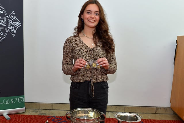 Aoibh Logue, winner of the John McCabe Cup, the Willian Byron Cup and the James Gallagher Cup at the Féis Dhoíre Cholmcílle, held in Millennium Forum. DER2216GS  135