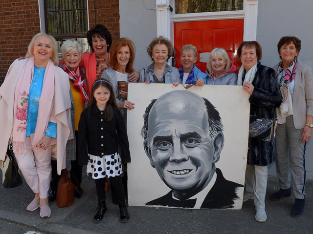 Members of the Gaelic Singers pictured at the unveiling of the Ulster History Circle Blue Plaque in honour the late James MacCafferty outside his former home in Francis Street, Derry. Photo: George Sweeney. DER2216GS – 219