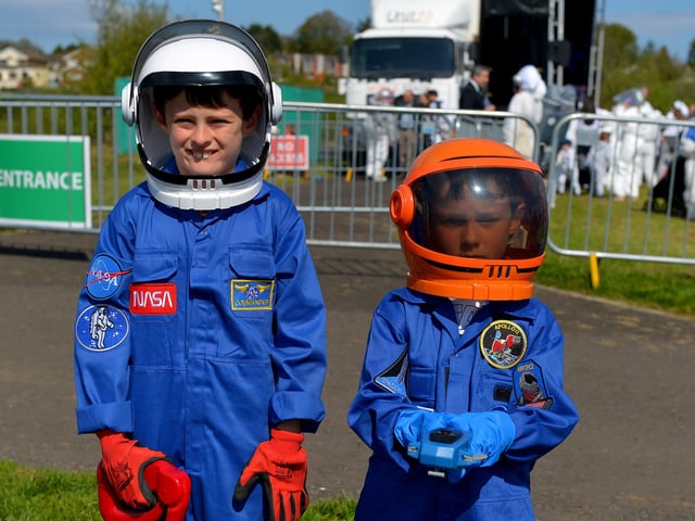 Our Place in Space: Storytelling with Marianne McShane. Derry Central Library at 11am. Age 3+ Photo: George Sweeney. DER2216GS – 207