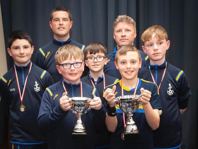 Eglinton Eagles U11s - D&D League Cup and Summer Cup winners. Picture by Jim McCafferty