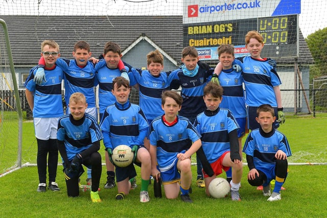 Hollybush Primary School ‘A’ team won the Steelstown Primary Schools Cup, at Páirc Brid recently