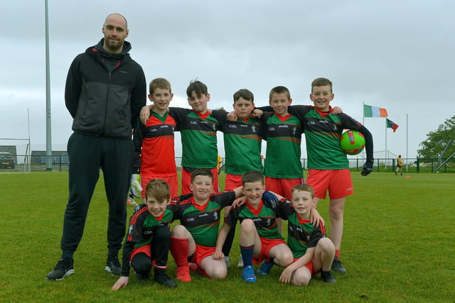 St Columba’s PS took part in the recent Doire Trasna Schools Cup competition. Picture George Sweeney.