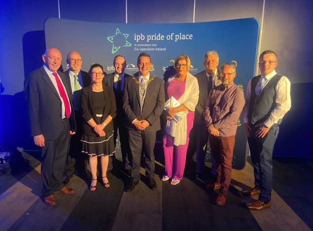Mayor of Derry City and Strabane District Council, Alderman Graham Warke pictured with delegates from the Drummond Centre, the Liberty Consortium at The Playtrail and the Glen Development initiative at the Pride of Place Awards in the INEC in Killarney.