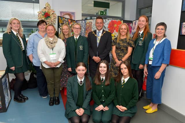 Mayor Graham Warke pictured with students from St Cecilia’s College who recently participated in the Fashion and Textile Design Centre’s Digital Programme. Included in the photograph from left are Leslie-Ann McGrory, Art Teacher, Deirdre Williams, TFTDC, Rachel Kelly, TFTDC, Catherine McGlinchey, Head of Art Department and Elaine Duffy, TFTDC.  Photo: George Sweeney.  DER2220GS – 056