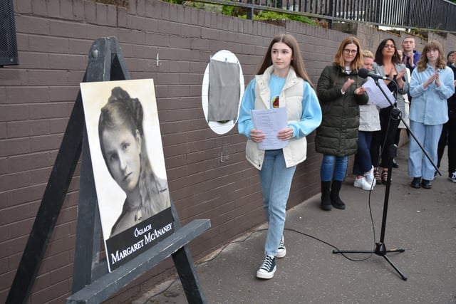 Clodagh Harkin reads the poem ‘The Soldiers of Cumann na mBan.’