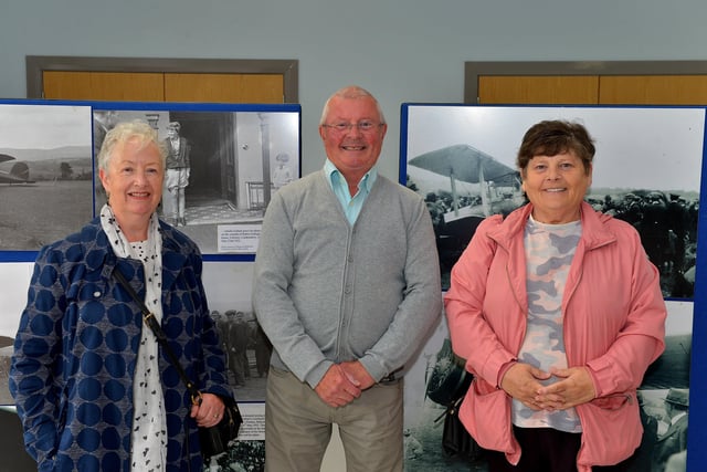 Majella Dillon, Tommy Mullan and Margaret Mullan pictured at the Galliagh Neighbourhood Lunch held in the new Galliagh Community Centre on Friday afternoon last. Photo: George Sweeney.  DER2220GS – 067