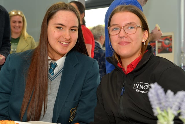 Emma McFeeley and Orla McConnell attended the Galliagh Neighbourhood Lunch held in the new Galliagh Community Centre on Friday afternoon last. Photo: George Sweeney.  DER2220GS – 070