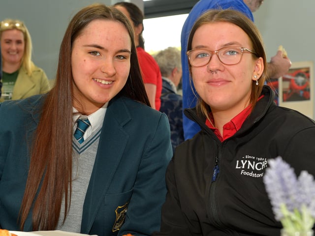 Emma McFeeley and Orla McConnell attended the Galliagh Neighbourhood Lunch held in the new Galliagh Community Centre on Friday afternoon last. Photo: George Sweeney.  DER2220GS – 070