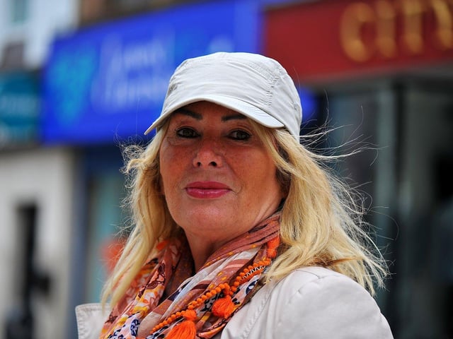 Liz Doherty. DER2204GS - 035
