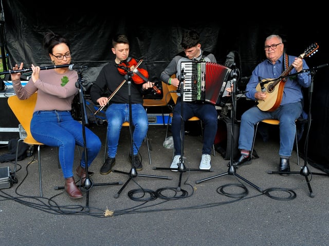 Local traditional musicians perform at ‘An Turas – The Journey’ celebratory pageant of the life and legacy of Saint Colmcille held at the The Wells, in the Bogside, on Thursday evening last. Photograph: George Sweeney. DER2224GS – 049