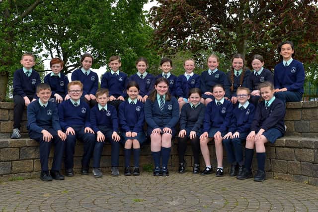 Mrs Govern’s P7 class at Long Tower Primary School. DER2220GS – 034