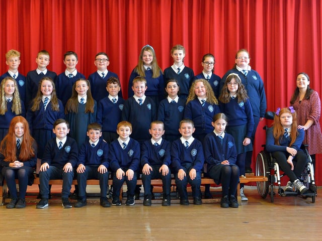 Ms Meenan’s P7 class at Rosemount Primary School. DER22019GS - 023