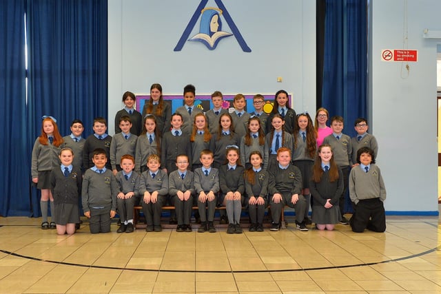 Mrs McRory pictured with her P7 class at St Anne’s Primary School. DER22019GS - 027