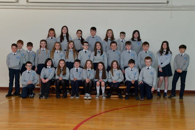 Mrs McAllister’s P7 class at Sacred Heart Primary School. DER22019GS – 047
