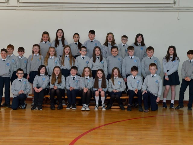 Mrs McAllister’s P7 class at Sacred Heart Primary School. DER22019GS – 047
