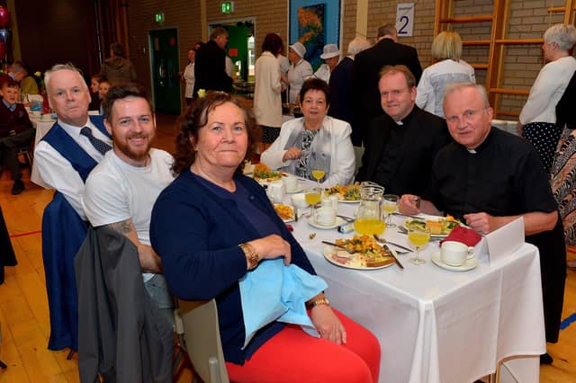 Kathleen McCallion, Peter Nixon, St Mary’s Youth Club, John McLaughlin, Dawn McLaughlin Fr Joe Gormley PP, St Mary’s Creggan and the Most Reverend Dr Donal McKeown, Bishop of Derry, pictured at the St John’s Primary School 50th anniversary celebrations held on Friday afternoon last. Photograph: George Sweeney. DER2224GS – 055