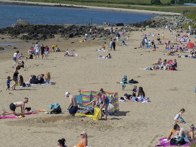 Ladies Bay at the Shorefront in Buncrana is a family favourite situated beside the infamous Buncrana Park. There are playing pitches, public toilets and ice cream vans even park up on a sunny day. Photo: George Sweeney. DER2128GS – 045