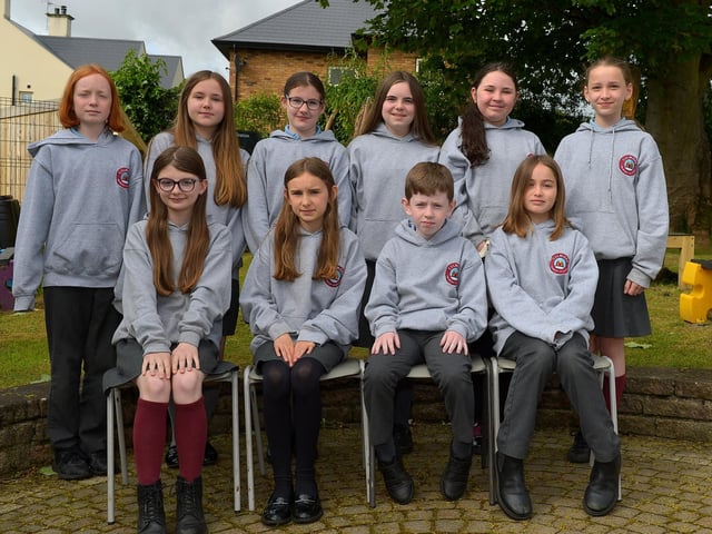 Mr Mc Laughlin’s P7 class at Culmore Primary School. DER2222GS – 062