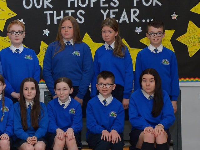 Miss McGinty's P7 class at St Paul's Primary School. DER222GS â€“ 010