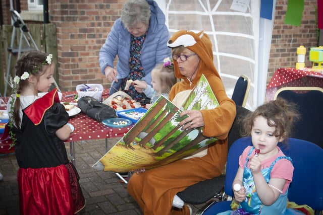 Storytelling at Wednesday's The Big Lunch at Farland Way, Derry.