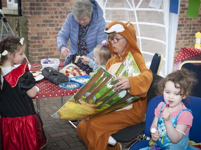 Storytelling at Wednesday's The Big Lunch at Farland Way, Derry.