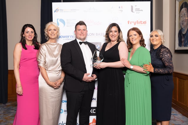 Selina Horshi, Emma Davis and Michelle Doherty of the Best Western Plus White Horse Hotel, winner of the NW Restaurant of the Year award, pictured with the award sponsor Chris Fillis of RiverRidge, Aisling Gallagher, City Centre Initiative and Anna Doherty, Londonderry Chamber of Commerce.