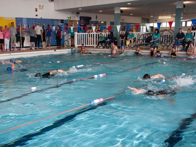 The first wave of swimmers in the Danny Quigley Fund Try-A-Tri start their Triathlon on Sunday morning at Templemore Sports Complex. (Photos: Jim McCafferty Photography)