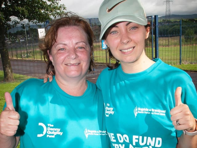 Mother and daughter, Mairead Meenan and Orlaith Ward, give the 'thumbs up' at Templemore on Sunday. (Photo: Jim McCafferty)