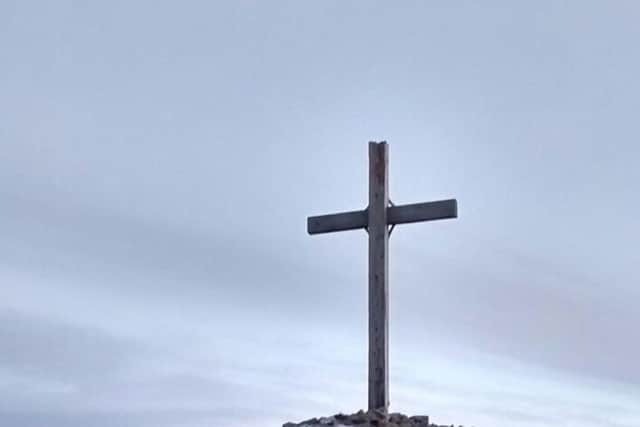 The cross at the top of Gollan Hill.