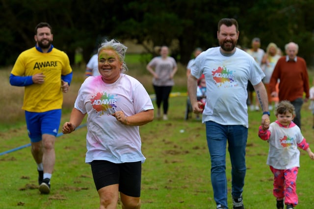 Enjoying the fun at the Adam B Charity Colour Run at the Templemore Sports Complex on Saturday afternoon last. Photograph: George Sweeney.  DER2227GS – 021