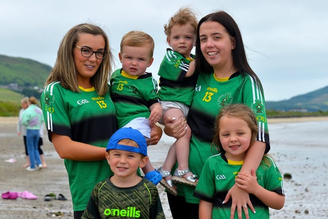 Ciara, Aodhán, Cillian, Elsie, Elizabeth and Lillie pictured at the joint fundraising event Cold Water Weekend in memory of Aodhán ODonnell with Waves for Mental Health held at Ludden Beach on Saturday and Sunday morning last. Photograph: George Sweeney.  DER2228GS  006