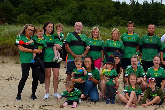 Members of the family circle of the late Aodhán ODonnell, a member of Na Magha hurling club, pictured at a joint fundraising event Cold Water Weekend with Waves for Mental Health held at Ludden Beach on Saturday and Sunday morning last. Funds were raised for Foyle Search and Rescue and Na Magha hurling club gym. Photograph: George Sweeney.  DER2228GS  002