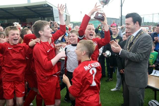 The Mayor Of Derry Counsellor Colm Eastwood, congratulates NW & Coleraine Youth League, in their 2-0 victory over Linfield, in the U12 Cup Final at the Brandywell Stadium, during the Foyle Cup 2010.  2407GM13