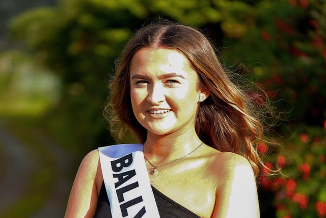 Chloe Doherty sponsored by the Ballyliffin Hotel. Photo: George Sweeney.  DER2229GS – 073