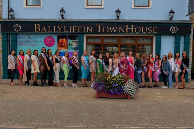 The 2022 Clonmany Festival Queens pictured outside festival sponsors Ballyliffin Townhouse. Photo: George Sweeney.  DER2229GS – 088