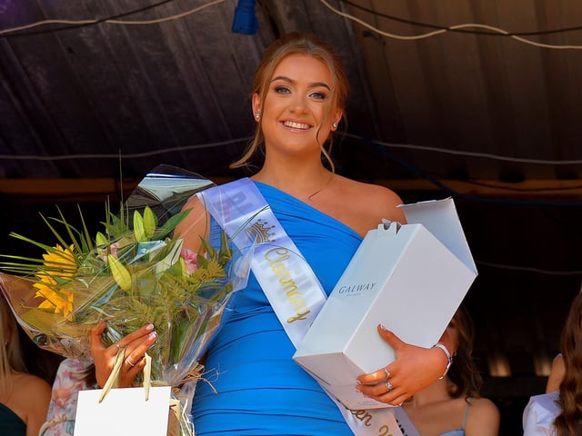 Megan McDaid, sponsored by Ballyliffin Lodge and Spa, was crowned Festival Queen at the Clonmany Festival Parade held on Sunday afternoon last. Photo: George Sweeney.  DER2231GS – 024