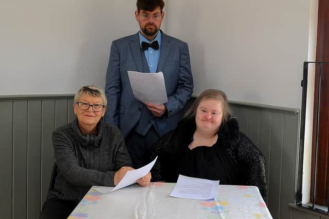 Director Carol Moore and actors Bryan Sutherland and Marie Anderson pictured during script reading rehearsals for the short film ‘Derry Fancy Dress Competition 1969’, one of 12 short films currently being made by Stage Beyond with the theme ‘Mind the Time’, at the Culmore Community Hub. DER2120GS – 077