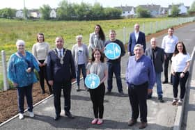 Infrastructure Minister Nichola Mallon announces £2.5 million for Greenway Development.

Infrastructure Minister Nichola Mallon and the Mayor of Derry and Strabane, Councillor Brian Tierney, with local community representatives, political representatives and stakeholders during a visit to the Strathfoyle Greenway development.