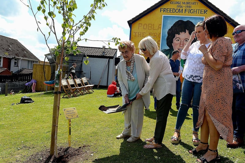 Bridie McBrearty, on the left, mother of Volunteer George McBrearty, and Anne Bell plant Crann na Poblachta to commemorate the 1981 hunger strikers and the anniversary of George McBrearty and Charles ‘Pop’ Maguire, at Rathkeele Way on Sunday afternoon last. Photos: George Sweeney.  DER2122GS - 001